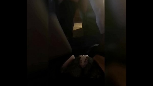 Hot MJM. Murume anohura nemusikana pamberi pemukadzi wake. Beche remukadzi rinotota, fungidziro dzake dzine tsvina dzinongovhiringa pfungwa